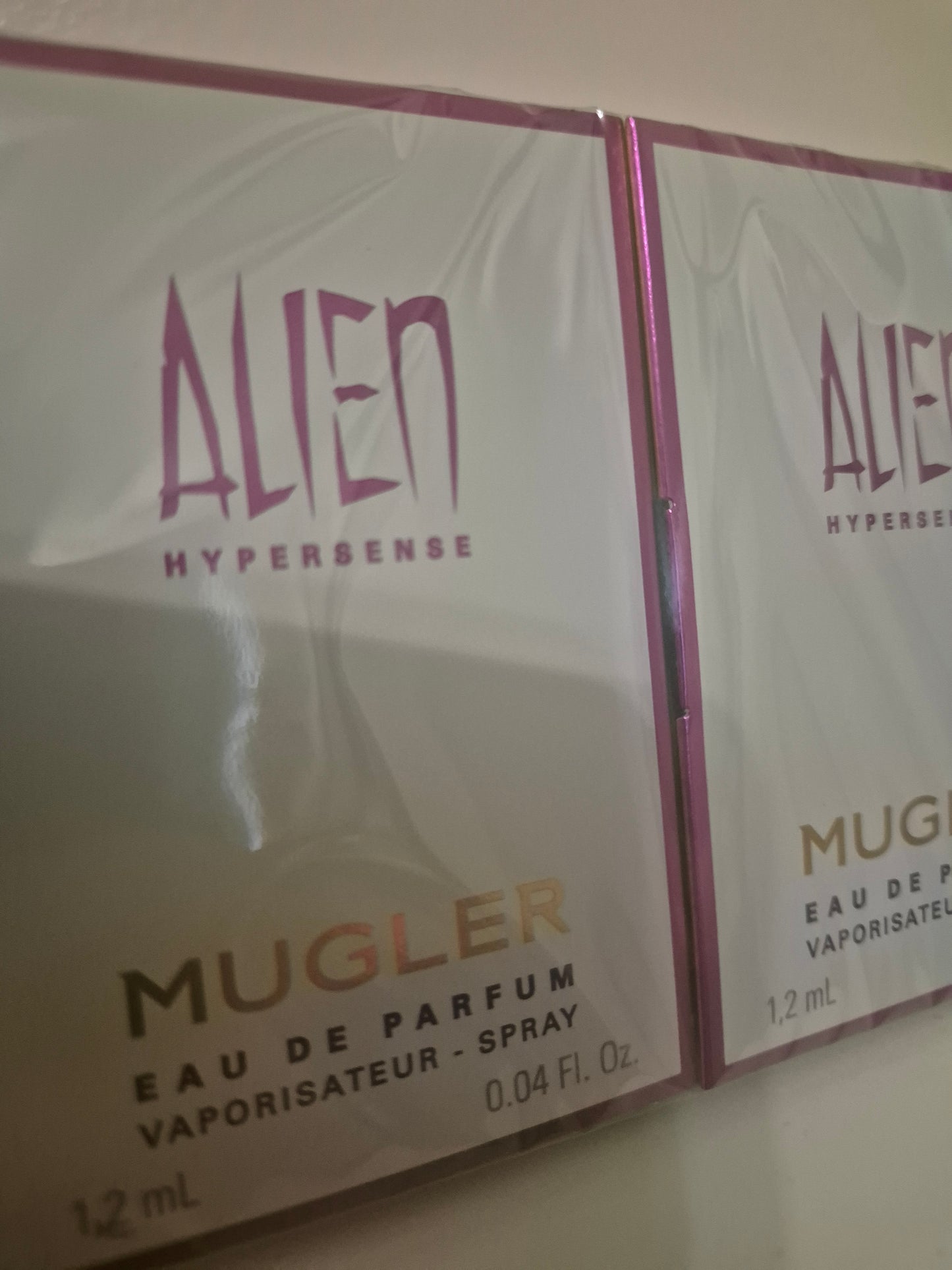 Mugler alien Hypersense perfume samples 12×1.2ml spray Sealed pack